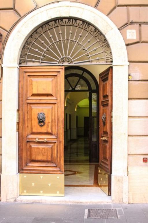 דירות רומא La Casa Di Piero In Via Ottaviano מראה חיצוני תמונה
